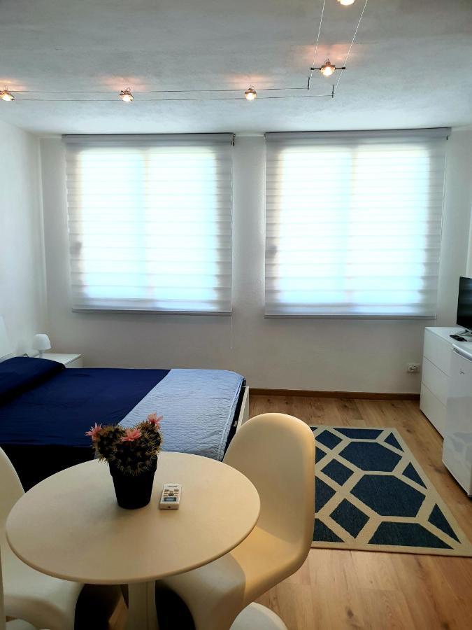 Central City Rooms Олбия Екстериор снимка