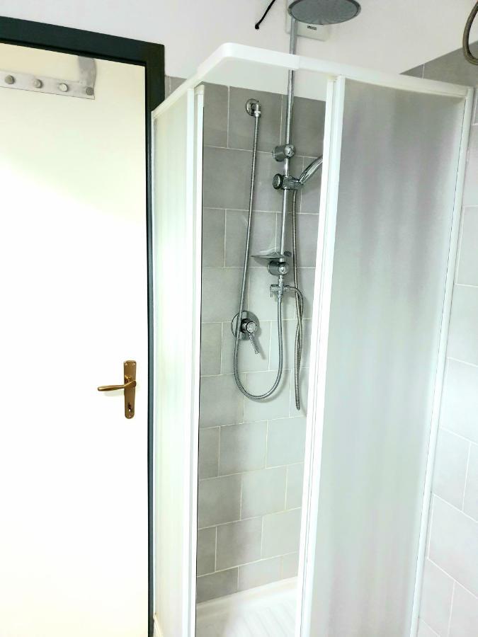 Central City Rooms Олбия Екстериор снимка
