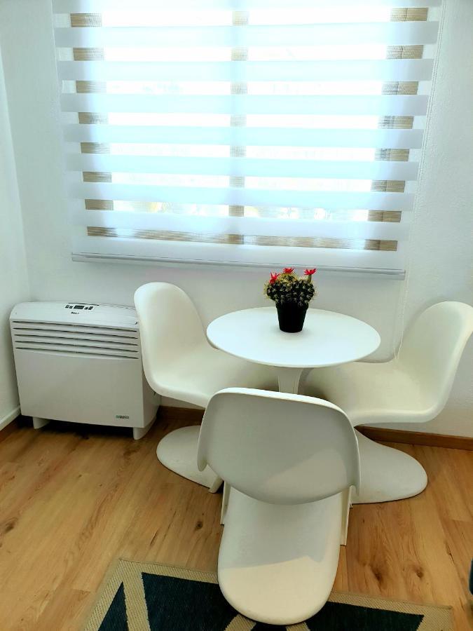 Central City Rooms Олбия Екстериор снимка