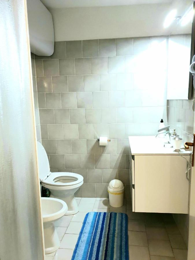 Central City Rooms Олбия Екстериор снимка