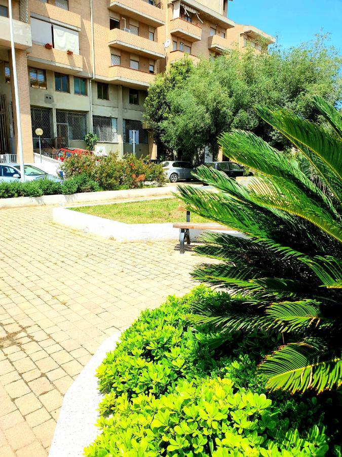 Central City Rooms Олбия Екстериор снимка